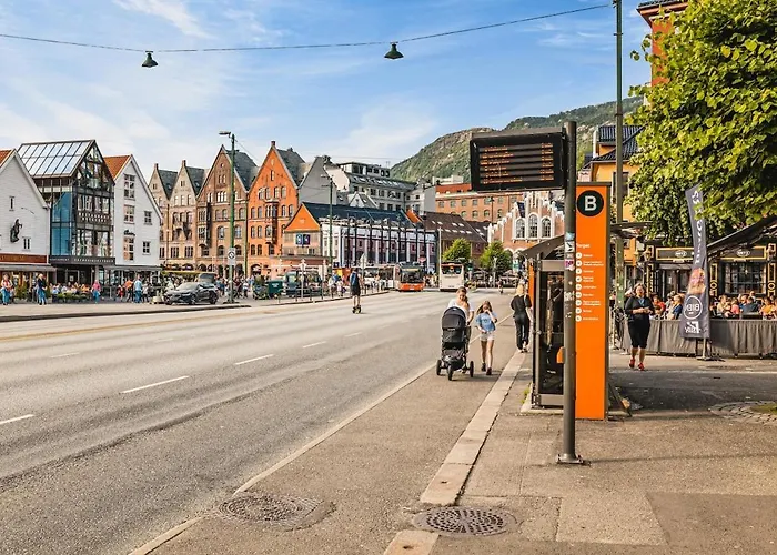 2-roms Med Spektakulaer Utsikt Og Privat Hage 卑爾根