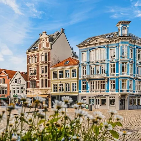 2-roms Med Spektakulaer Utsikt Og Privat Hage * 베르겐